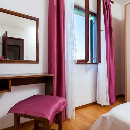 Apartments Dajna Vela Luka Ngoại thất bức ảnh