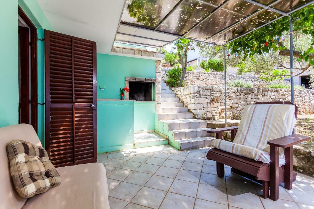 Apartments Dajna Vela Luka Ngoại thất bức ảnh