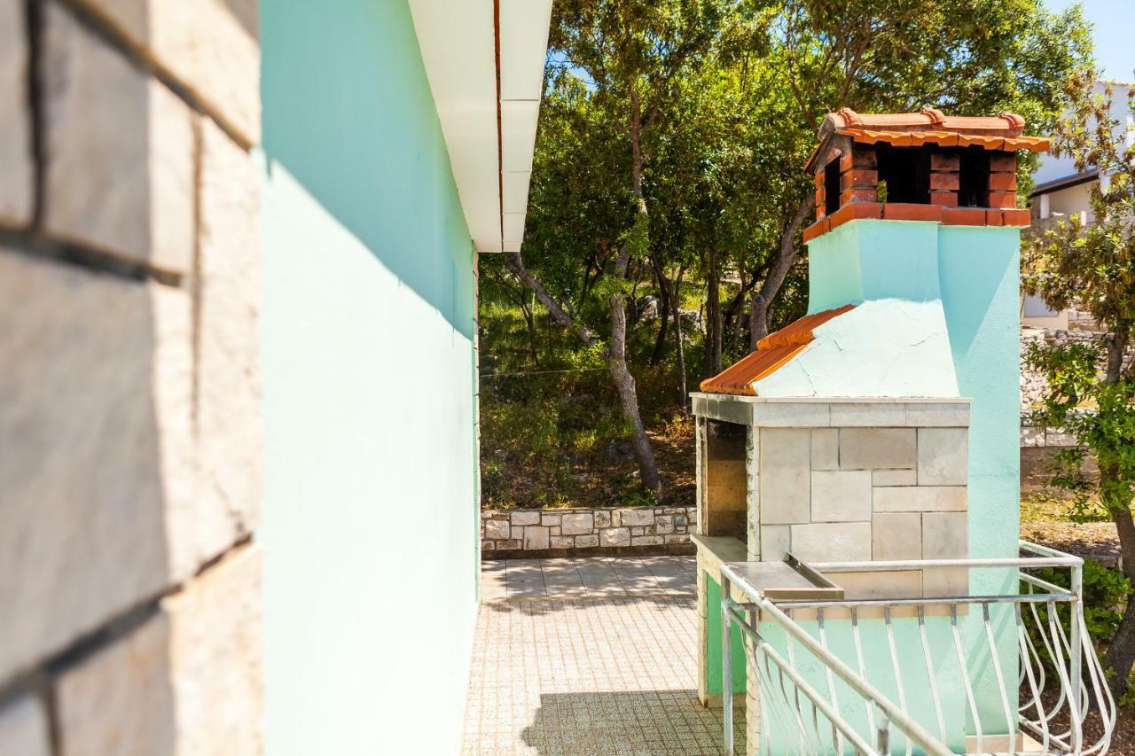 Apartments Dajna Vela Luka Ngoại thất bức ảnh
